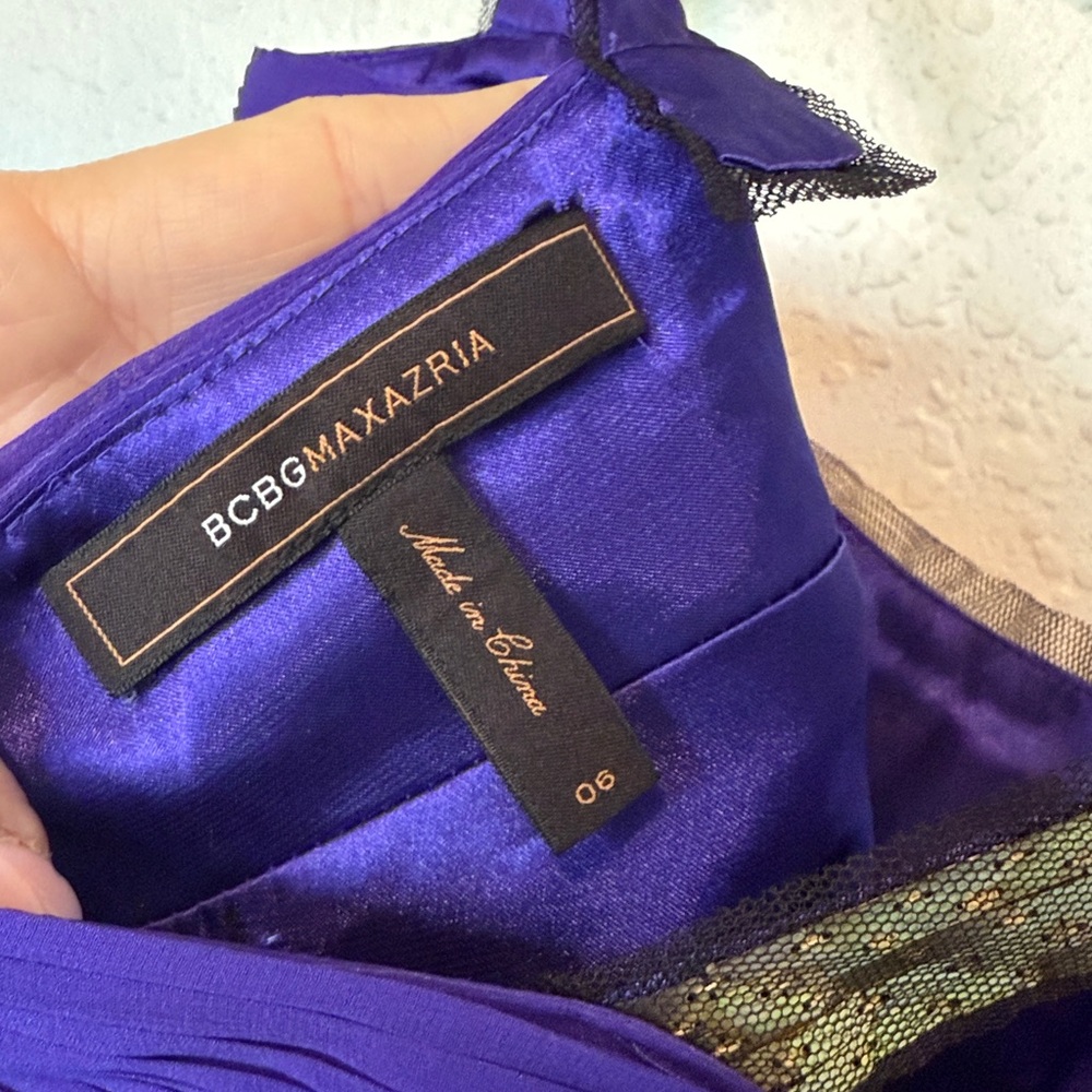 Perfect BCBGMAXAZIRA silk babydoll 90’s vibe dress - Picture 9 of 9